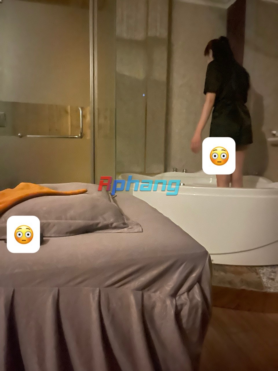 z4669792381054_a334c87ac1a3f3b0c0359c422770b81f.jpg