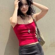 HoangThuyLinh1